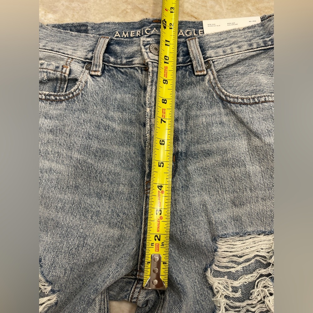 NEW American Eagle High Rise Mom Jeans Distressed Blown Out Blue 100% Cotton 2 - Picture 10 of 12